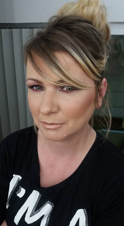 Make up moments